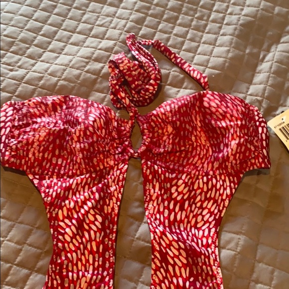 Pretty suit with cut outs and tie sides.  NWT - Picture 2 of 5